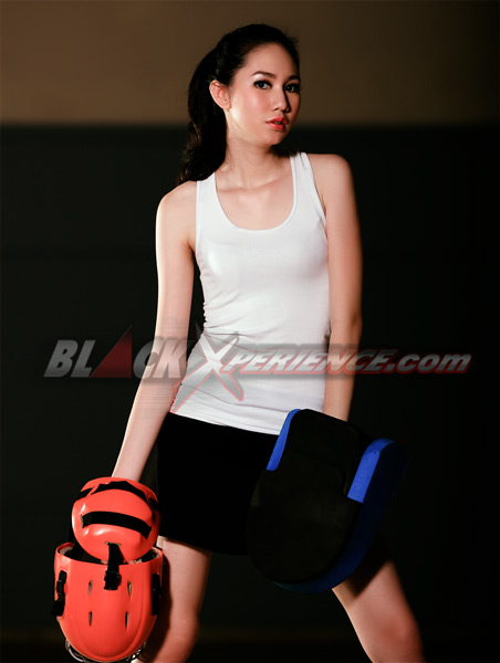 Passing cantik Yessita Gundahkan Hati Lelaki