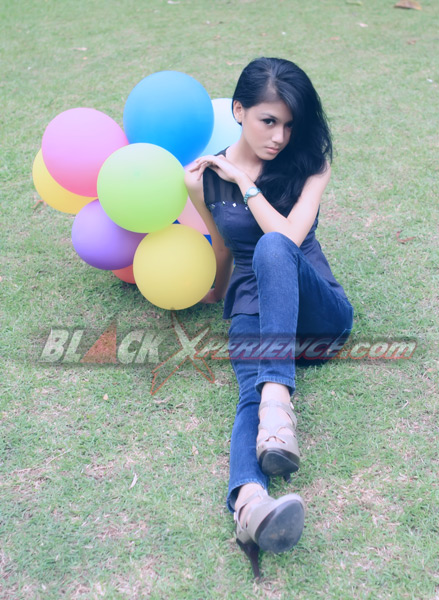 Kenangan Masa Kecil Frischa