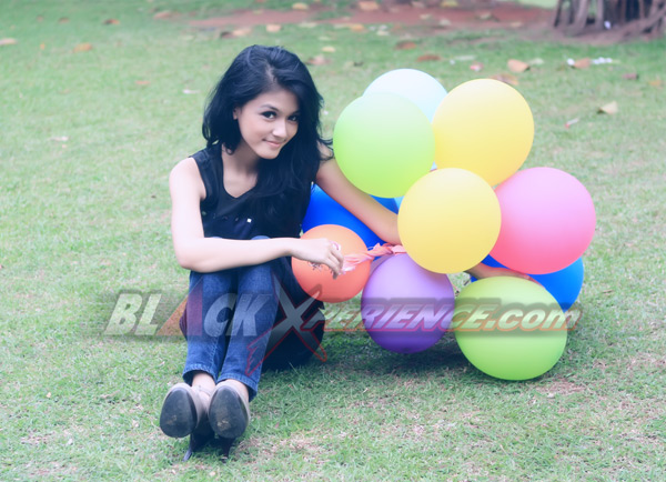 Kenangan Masa Kecil Frischa