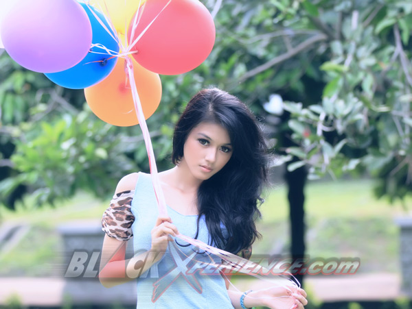 Kenangan Masa Kecil Frischa