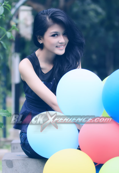 Kenangan Masa Kecil Frischa