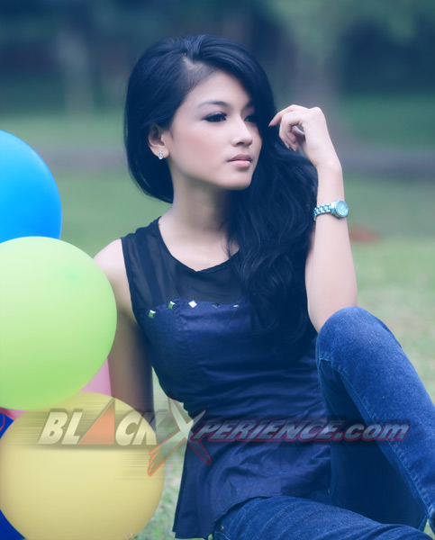 Kenangan Masa Kecil Frischa