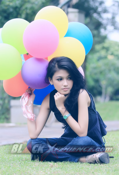 Kenangan Masa Kecil Frischa