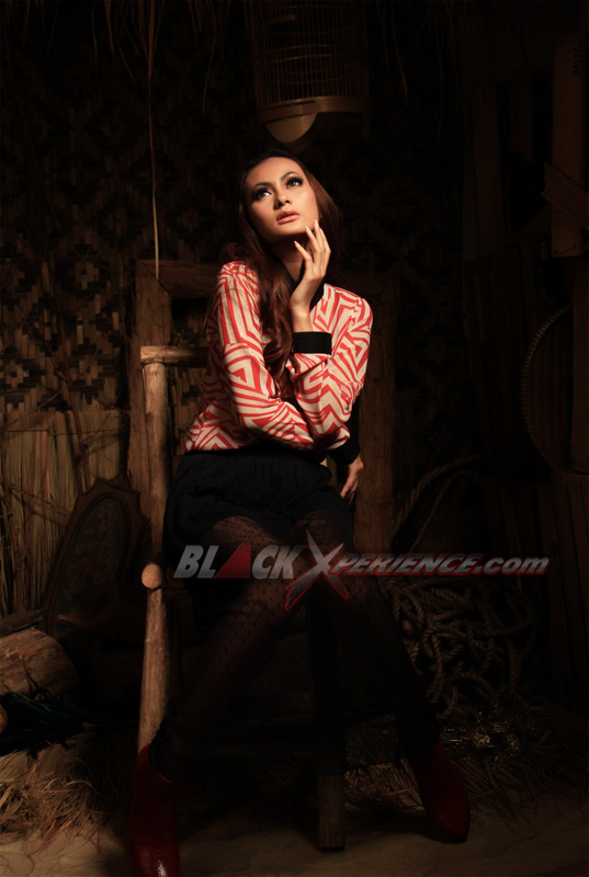 Rya Nightingale, So Hot and Dangerous