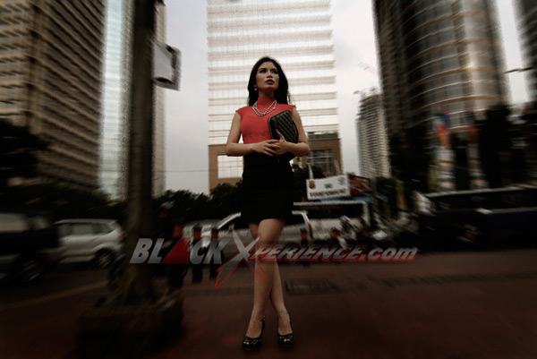 Citra, Sisi Lain Wanita Karier