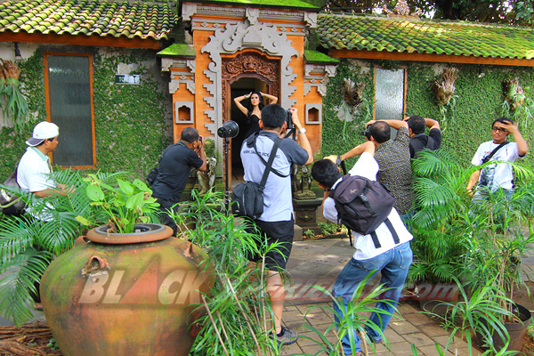 Djarum Black Mild Photo-Art Experience