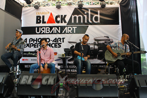 Djarum Black Mild Photo-Art Experience