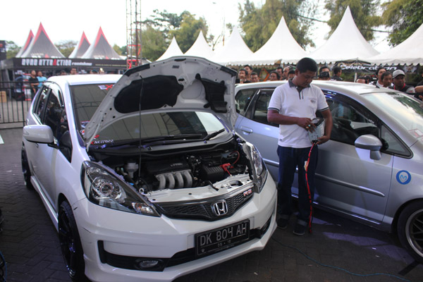 Dyno Attraction Roadshow Denpasar 2014