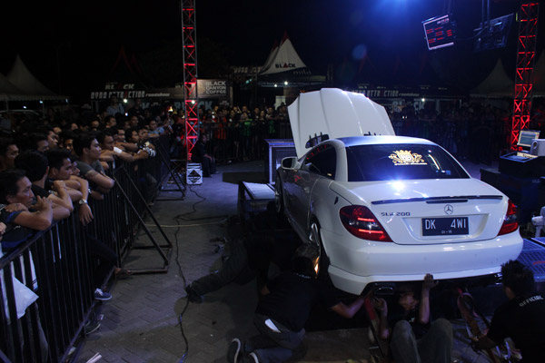 Dyno Attraction Roadshow Denpasar 2014