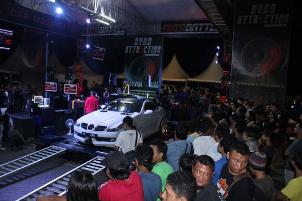 Dyno Attraction Roadshow Denpasar 2014