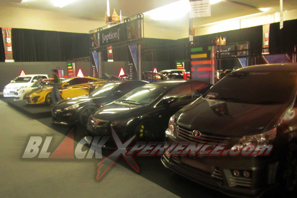 Djarum Black Autoblackthrough Surabaya 2013