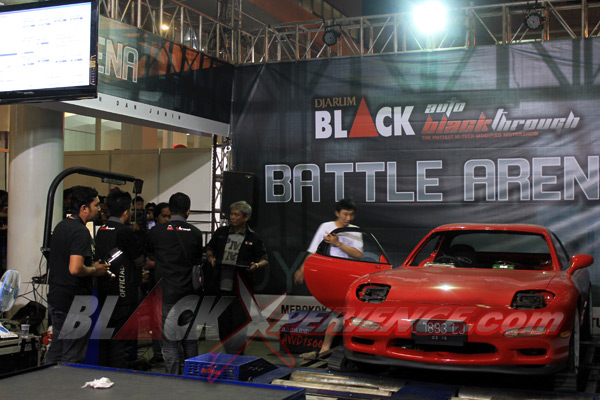 Djarum Black Autoblackthrough Surabaya 2013