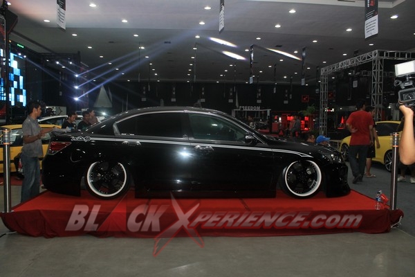 Djarum Black Autoblackthrough Yogyakarta 2013