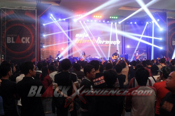 Djarum Black Autoblackthrough Yogyakarta 2013