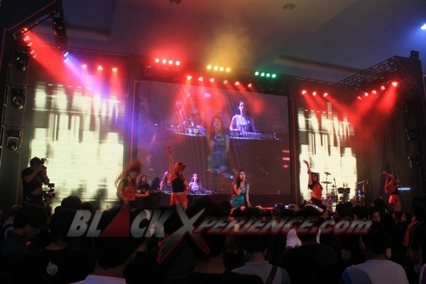 Djarum Black Autoblackthrough Yogyakarta 2013