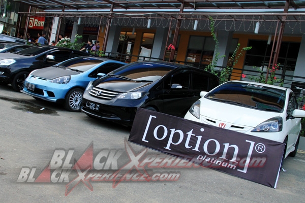 Djarum Black Automodify Samarinda 2013