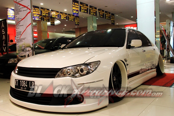 Djarum Black Automodify Samarinda 2013