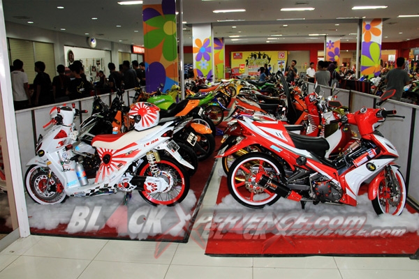 Djarum Black Automodify Samarinda 2013