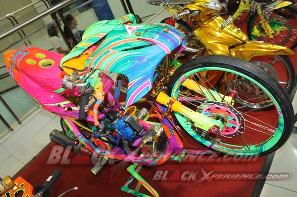 Djarum Black Automodify Samarinda 2013