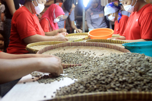 Filosofi Kopi Tour 2015