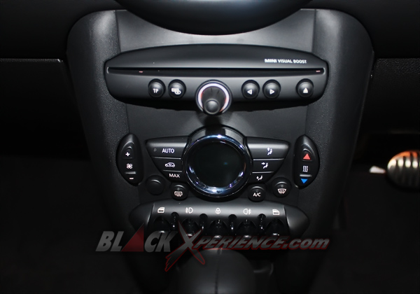 Aroma Balap di Dua Model Baru MINI John Cooper Works
