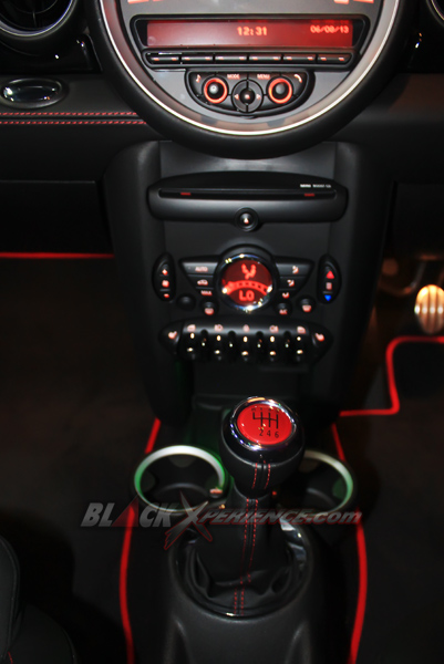 Aroma Balap di Dua Model Baru MINI John Cooper Works