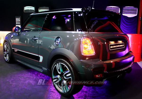 Aroma Balap di Dua Model Baru MINI John Cooper Works