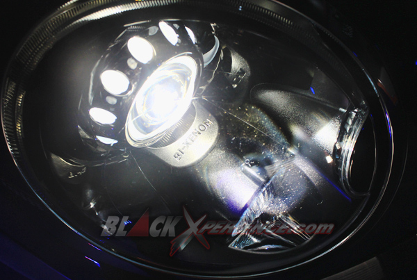 Aroma Balap di Dua Model Baru MINI John Cooper Works