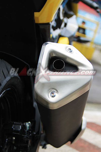 Kawasaki Ninja 250 RR Mono, Paduan Gaya Balap Dan Comfort Riding