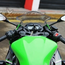Kawasaki Ninja 250 RR Mono, Paduan Gaya Balap Dan Comfort Riding