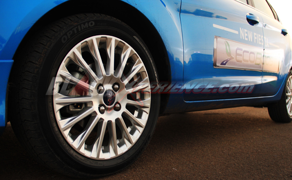 Tires & Wheels Alloy R 16