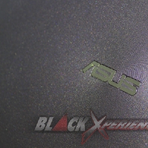  Cover Belakang Glossy Berdesain Radial