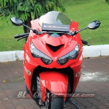 Tampang depan ZX14R