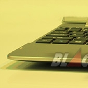 Acer Switch 10 -  keyboard Dock depan