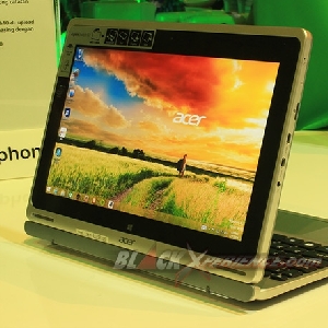 Acer Switch 10 - Mode Presentasi