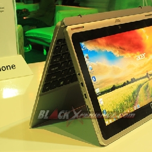 Acer Switch 10 - Mode tenda (2)
