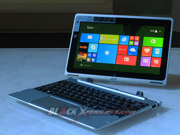 Acer Switch 10 - Tablet dan Keyboard Dock