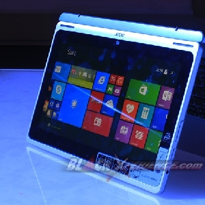Acer Switch 10 - Mode Tenda (1)