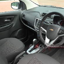 Chevrolet Spin Activ Cockpit (2)