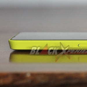 Nokia Lumia 630 "Moneypenny", Smartphone Imut Prosesor Quad Core