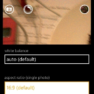Nokia Lumia 630 "Moneypenny", Smartphone Imut Prosesor Quad Core