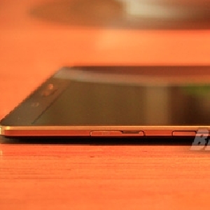 Samsung Galaxy Tab S 8.4 - Samping