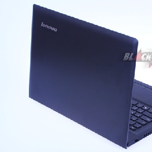 Lenovo G40-45, Laptop Menengah Bertenaga AMD A8