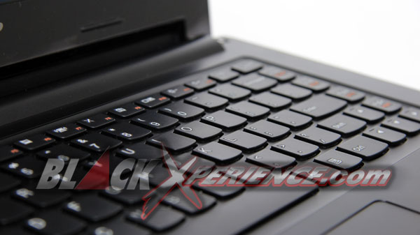Lenovo S400 Notebook Beraneka Fitur