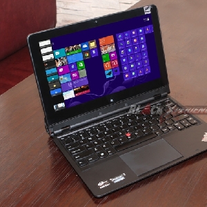 Lenovo thinkPad Helix : Notebook Mode