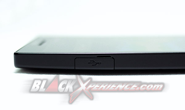 Melaju Kencang Bersama Xperia SL