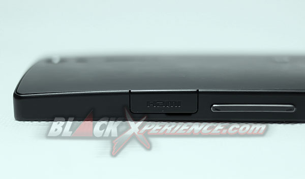 Melaju Kencang Bersama Xperia SL