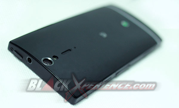 Melaju Kencang Bersama Xperia SL