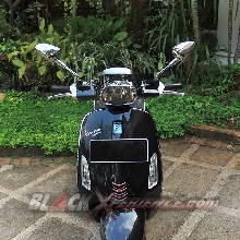 Nuansa Klasik Vespa Sprint 2014 Diabad Modern