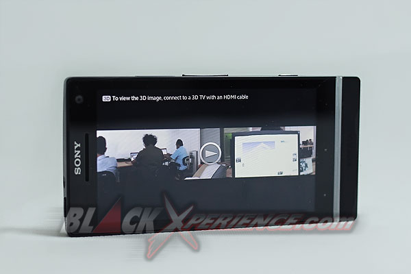 Melaju Kencang Bersama Xperia SL